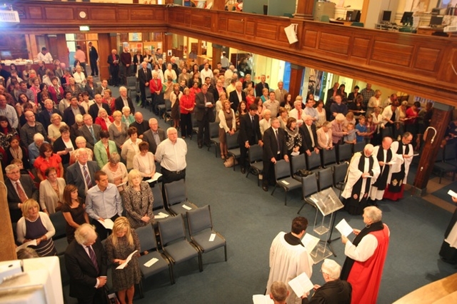 The congregants of CORE, St Catherine’s Church, Dublin welcome their new Minister in Charge, the Revd Craig Cooney at his introduction. 