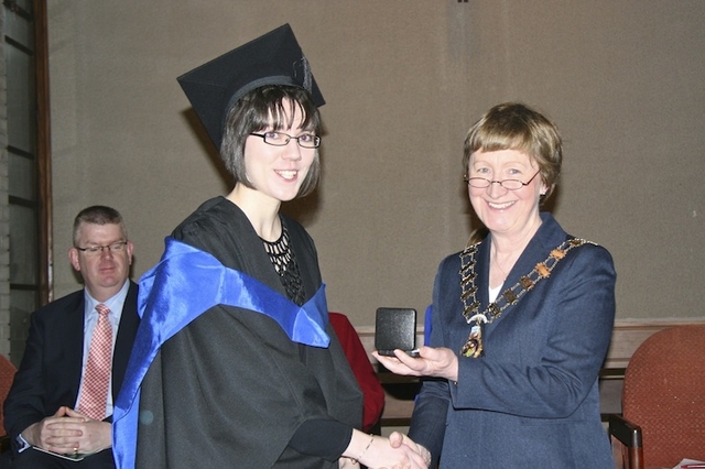 Noreen Flynn, Vice-President of the Irish National Teachers Organisaiton, presenting Linda McMahon with the Vere Foster Medal at the Church of Ireland College of Education Graduation.
