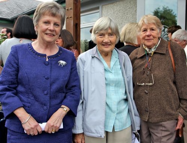 A service marking the 40th anniversary of Rathdown School took place this morning (Wednesday September 4). Pictured following the service are Ruth Massey who is a member of the teaching staff and retired teachers, Gladys Williamson and Dr B Cummins. 