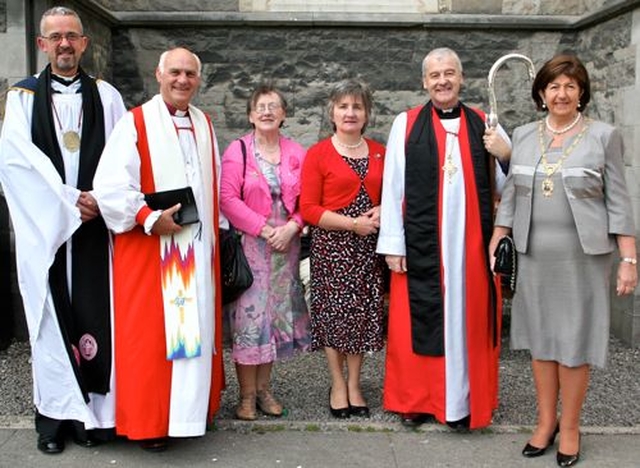 The Dean of Christ Church Cathedral, the Very Revd Dermot Dunne; the Bishop of Kilmore, Elphin and Ardagh, the Right Revd Kenneth Clarke; incoming All Ireland President of Mothers’ Union, Phyllis Grothier; current All Ireland President of Mothers’ Union, Ruth Mercer; the Archbishop of Dublin, the Most Revd Dr Michael Jackson; and the representative of the Lord Mayor of Dublin, Cllr Edie Wynne. 
