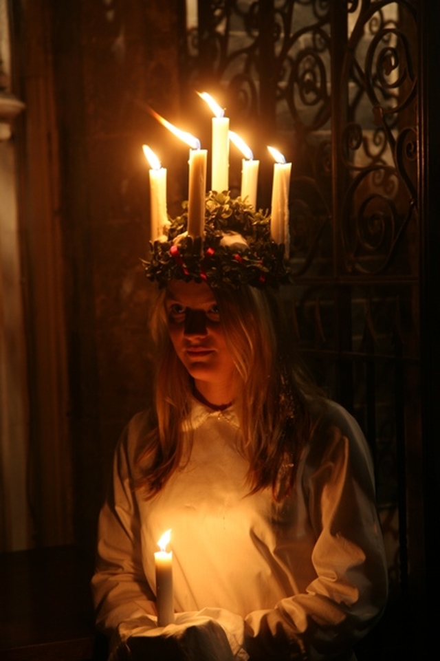 'Sankta Lucia' in Christ Church Cathedral performed by Adolf Fredrik's Youth Choir, Stockholm.