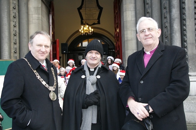 The Lord Mayor of Dublin, Gerry Breen; the Vicar of St Ann’s, the Revd David Gillespie and the Most Revd Dr John Neill, Archbishop of Dublin, pictured at the launch of the ‘Black Santa’ Christmas Appeal at St Ann’s Church on Dawson Street. 