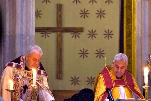 Archbishop Michael Jackson of Dublin and Archbishop Suheil Dawani of Jerusalem celebrate Epiphany in St George’s Cathedral, Jerusalem. (Photo courtesy of the Diocese of Jerusalem)