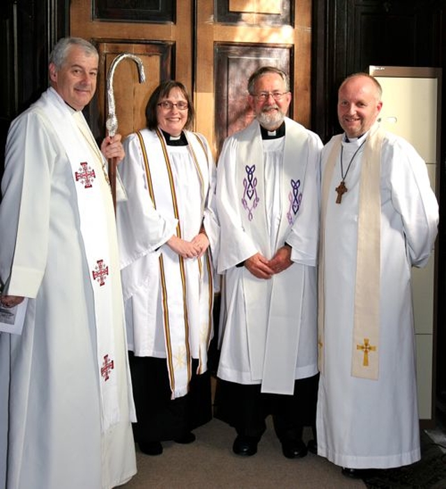 Revd Yvonne Ginnelly and Revd Martin O’Connor with Archbishop Michael Jackson and Bishop Alan Abernethy in Christ Church Cathedral for their Ordination to the Priesthood on Sunday September 30. 