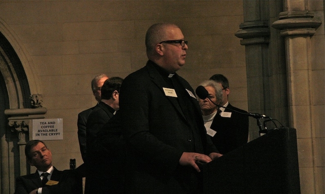 Canon Stephen Neill speaking at the Special Meeting of the General Synod of the Church of Ireland, Christ Church Cathedral.