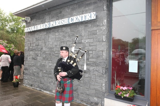 A Piper welcomes everyone to the celebration of the bi-centenary of a North Dublin School.