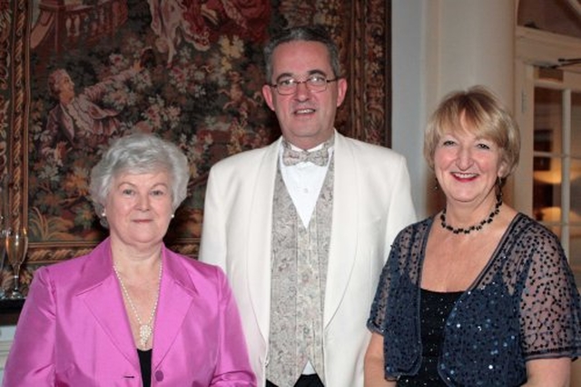 Pat Paterson with Dermot & Cecilia Dunne at the recent ‘Bid to Save Christ Church’ Ball in Castle Durrow, Durrow, Co Laois.