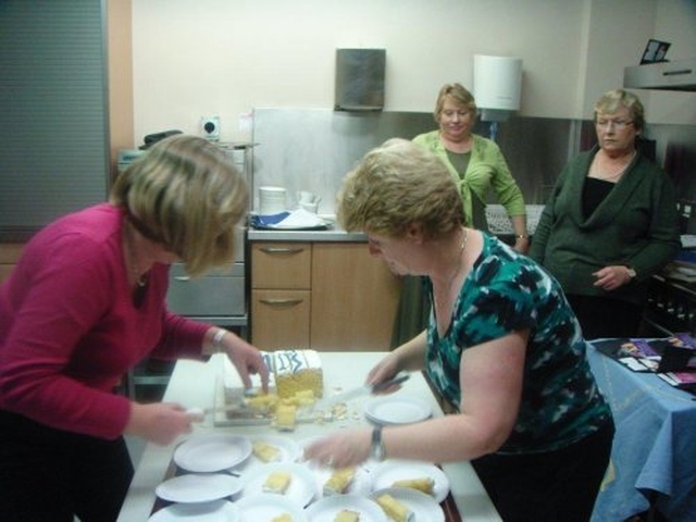 Hazel Garrett & Sandra Maxwell (cutting up cake), Deidre Jones & Elizabeth Adamson at the Clontarf Mothers’ Union 80th anniversary.