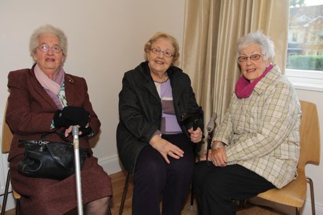 Clara Dumbleton, Elizabeth Menery and Violet Dobson at the handing over of keys of Donnybrook and Irishtown Vicarage. 