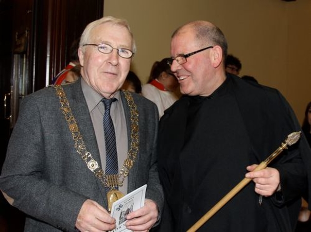 Dublin’s Lord Mayor, Christy Burke, is welcomed to St Ann’s by Fred Deane for the Civic Carol Service. 