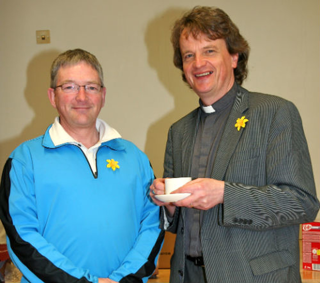 Geoff Barry and Glenageary rector, Rev Gary Dowd, enjoy a cuppa at the St Paul’s Daffodil Day coffee morning. 