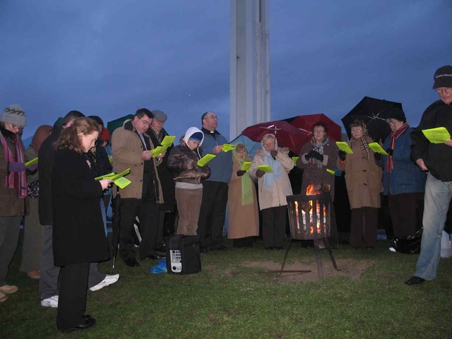 Worshippers at the Ecumenical Easter ‘Sonrise’ Service at the Papal Cross. Congregants from the Church of Ireland, Roman Catholic, Presbyterian and Methodist churches from the Castleknock area participated.