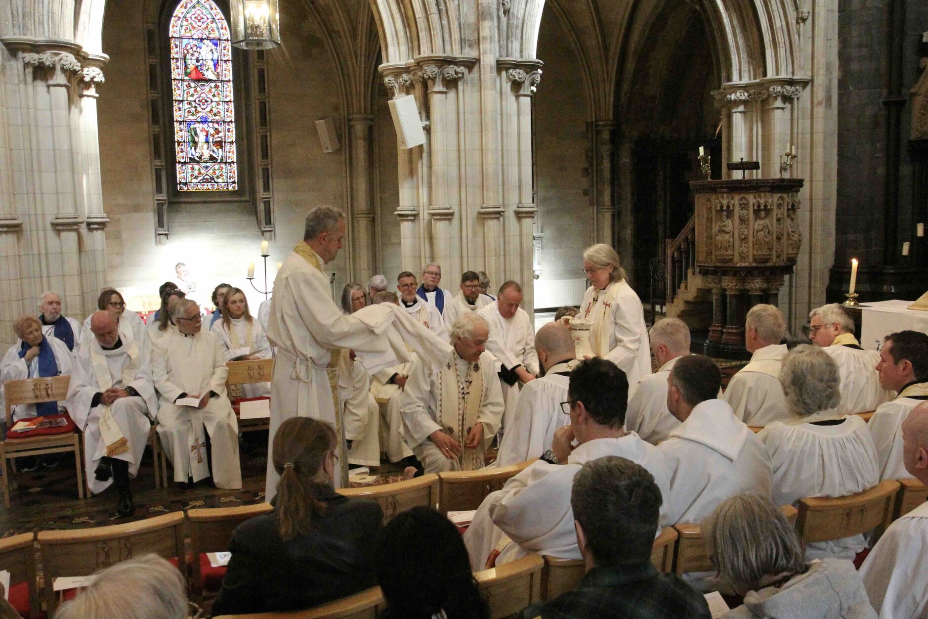 Kaleidoscope of Images of Maundy Thursday – Chrism Eucharist in Dublin and Glendalough