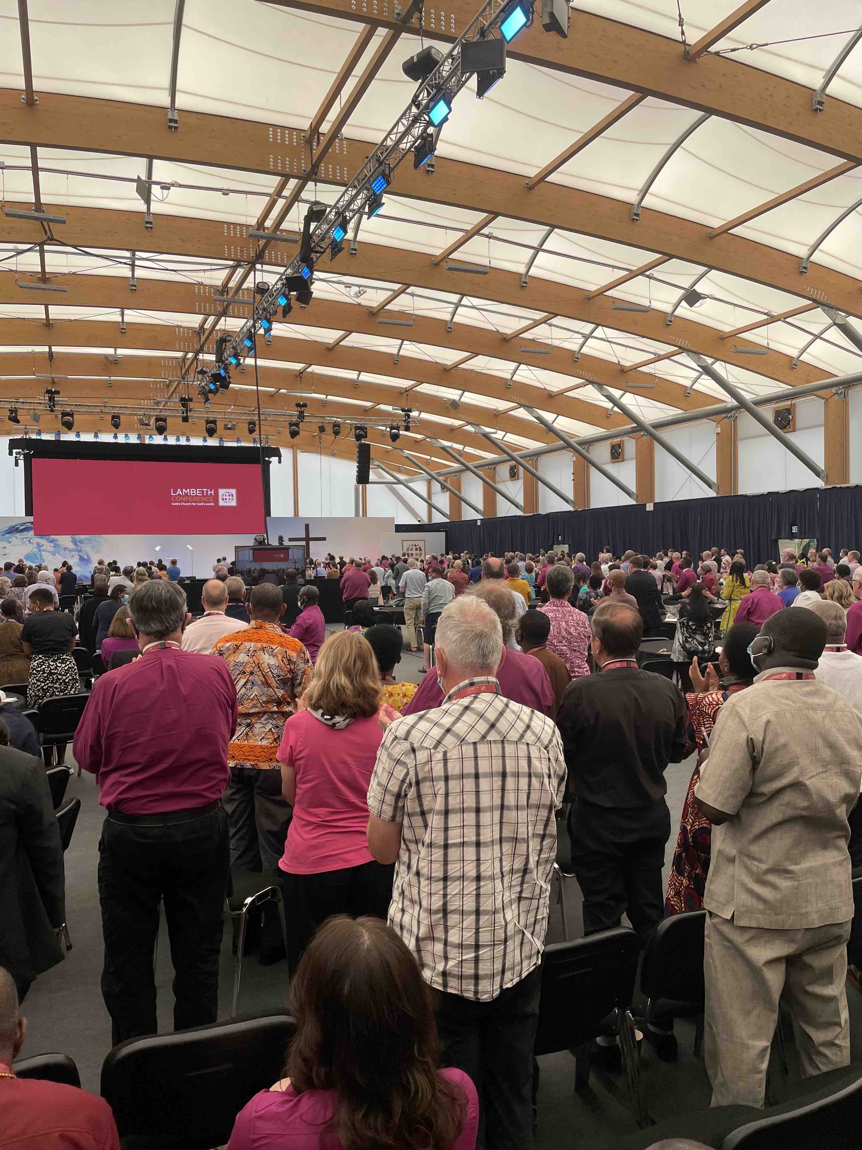 Conference participants showing their appreciation of The Conference and of Archbishop Welby's enabling and delivering it so graciously.