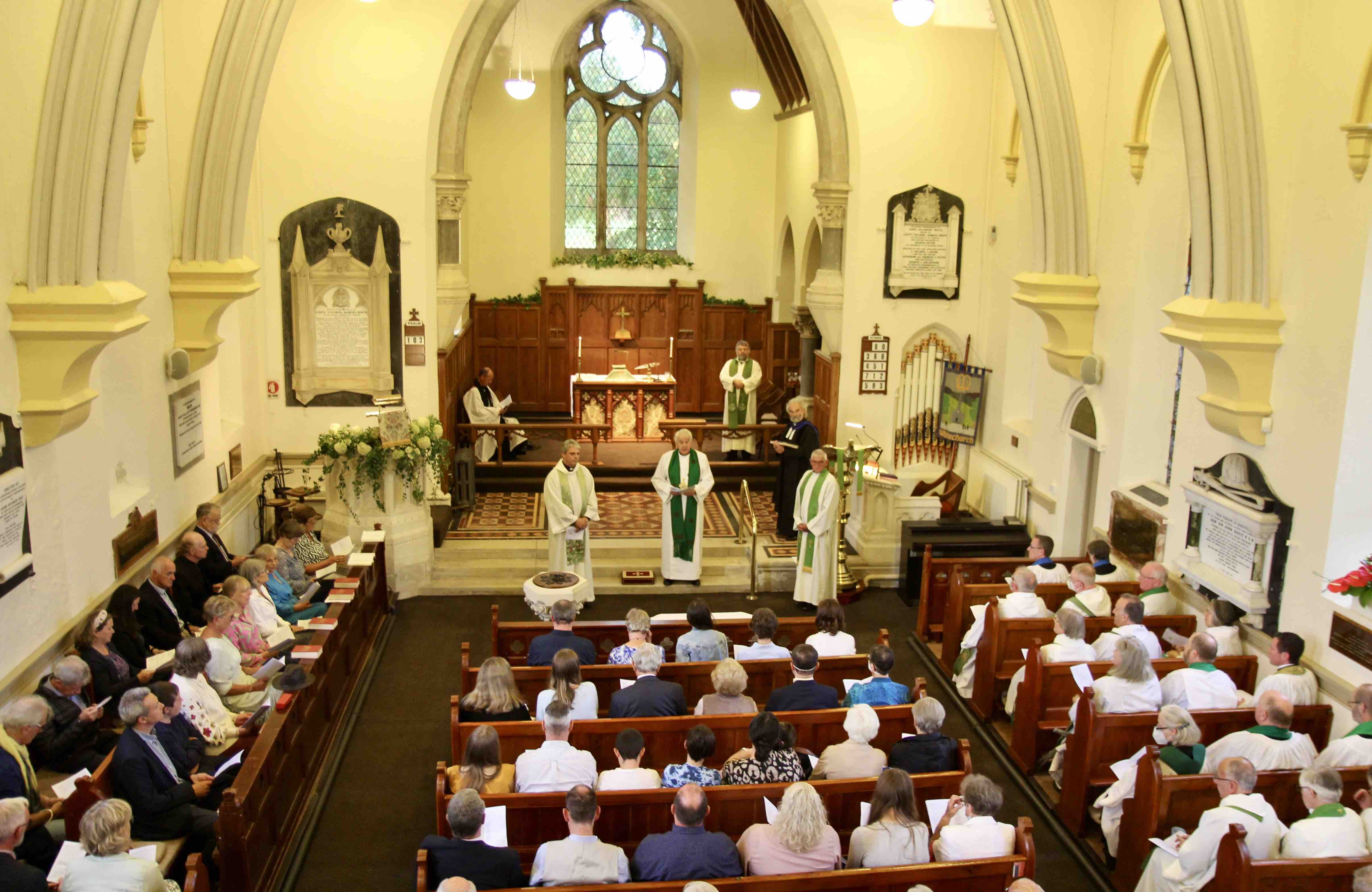 Whitechurch Parish Church was full to greet the new Rector, the Revd David Bowles.