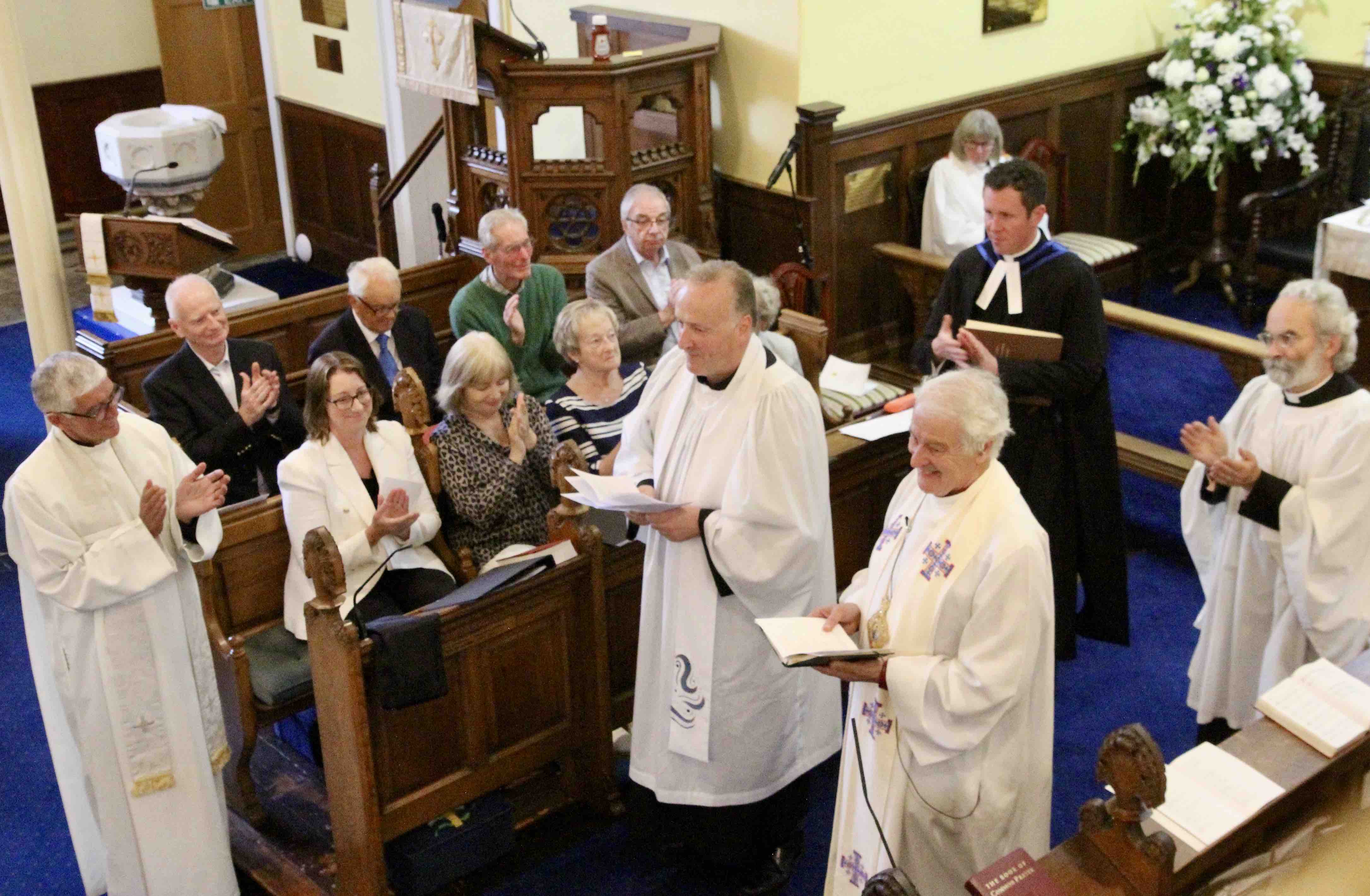 The Revd Kevin Conroy is welcomed as the new Rector of Stillorgan and Blackrock.