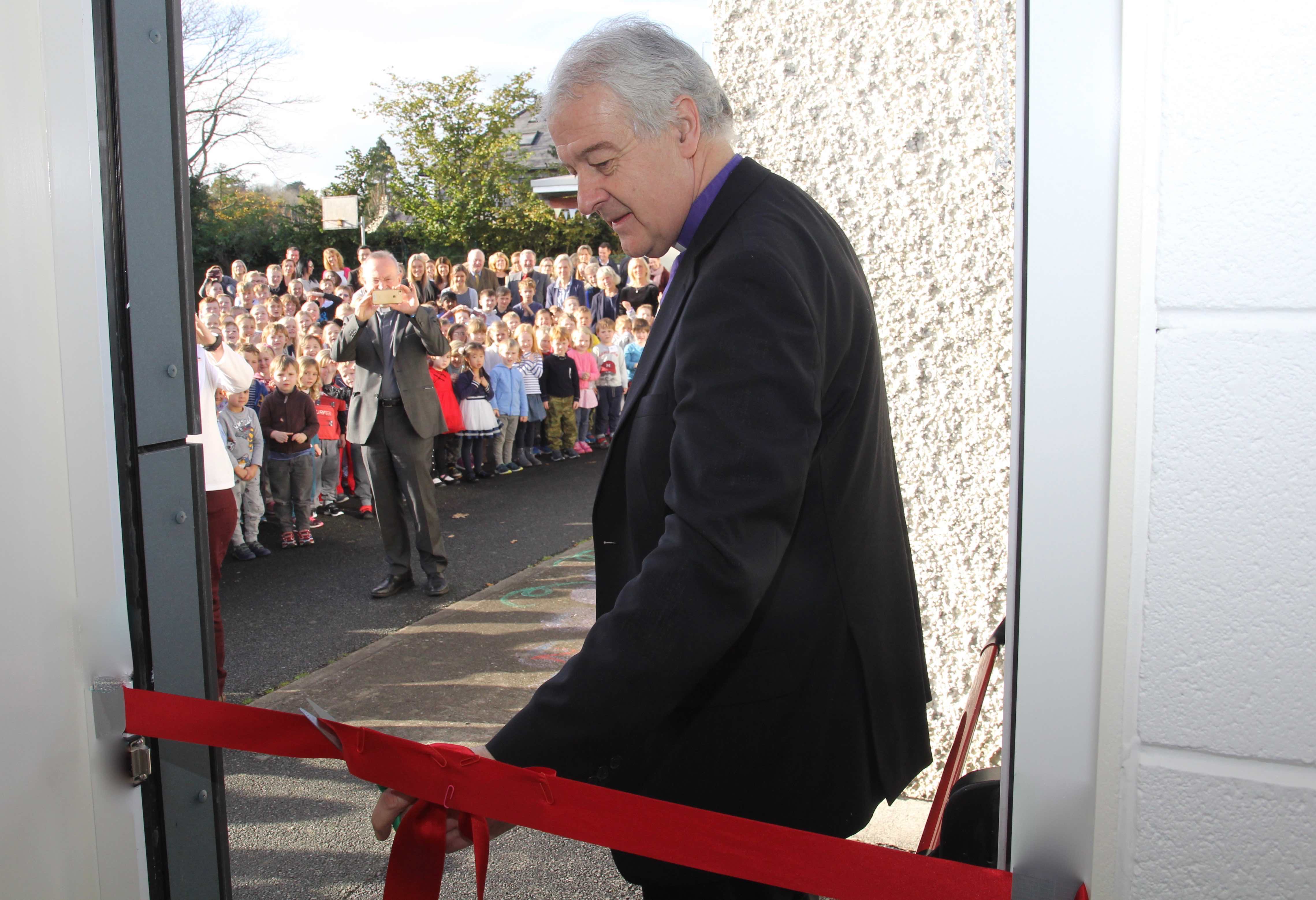 Archbishop Michael Jackson officially opens Delgany NS's new Learning Support Rooms and Library.