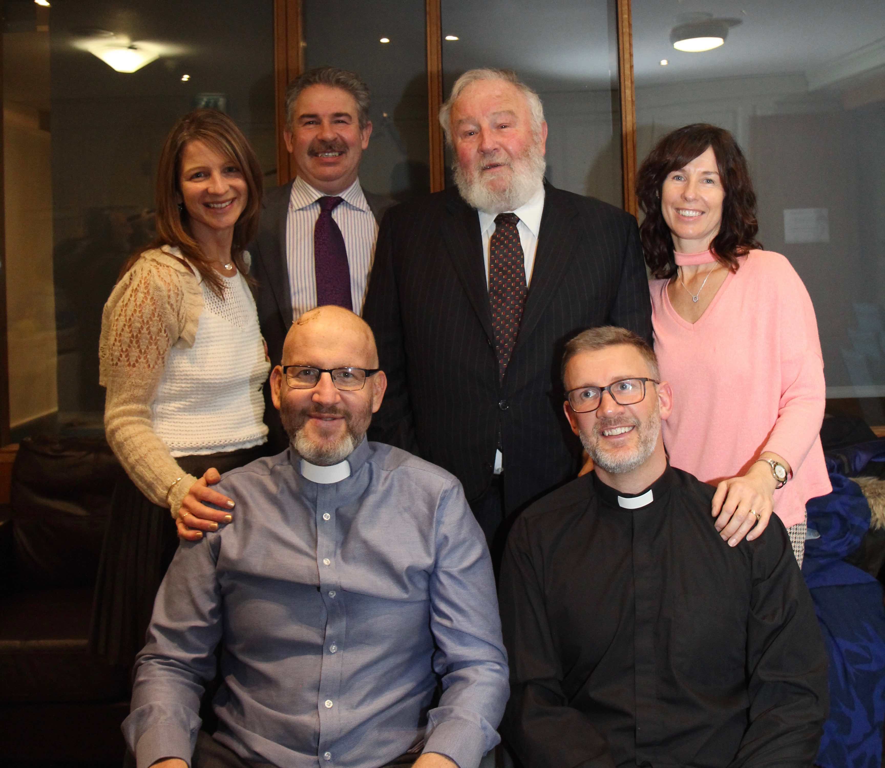 Graham with his father David and brothers and sisters Rob, Stephen, Susan and Bev.