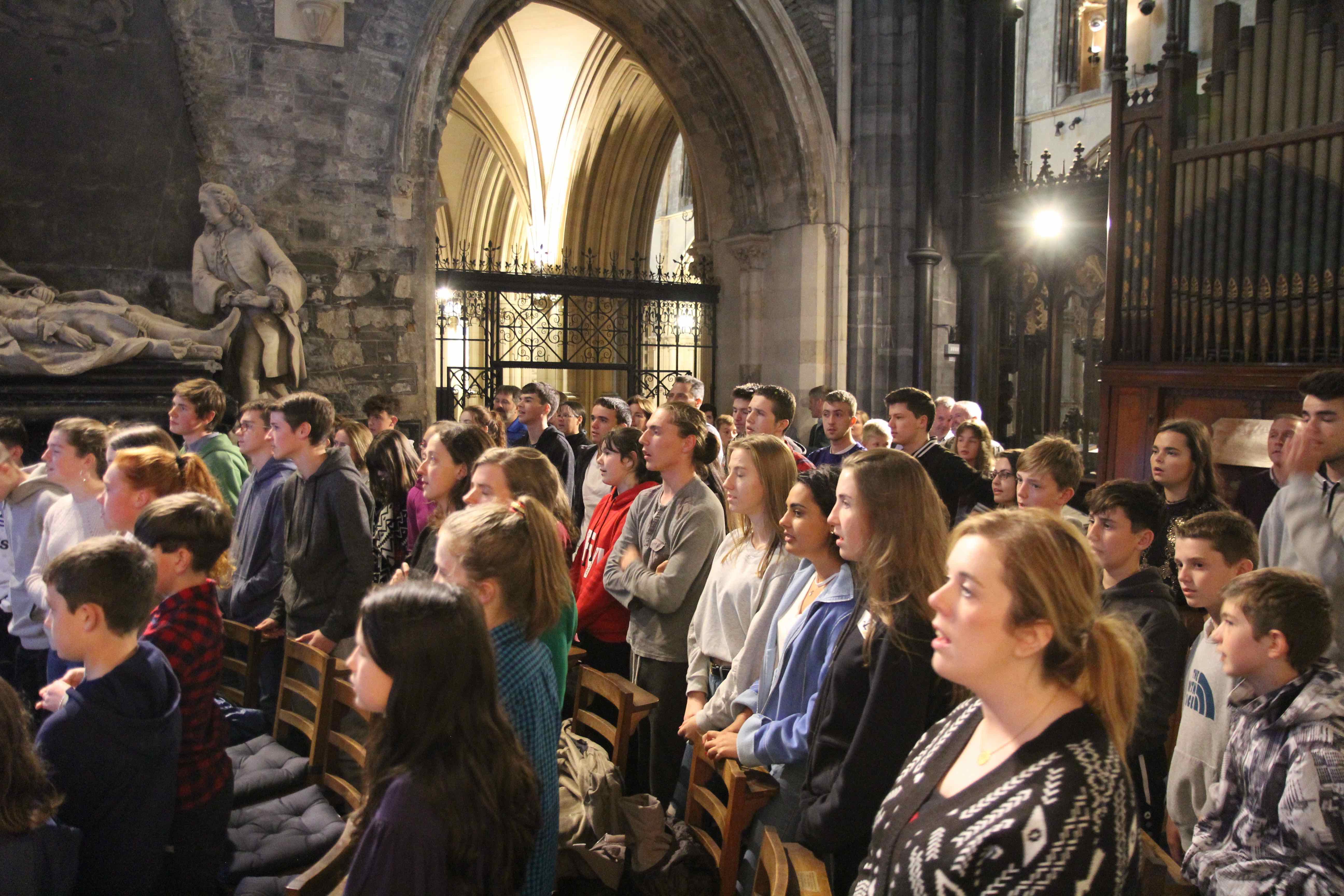 Parish youth group members from Dublin & Glendalough at Pizza Praise and Prayer.