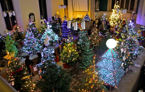 Crinken Christmas Tree Festival