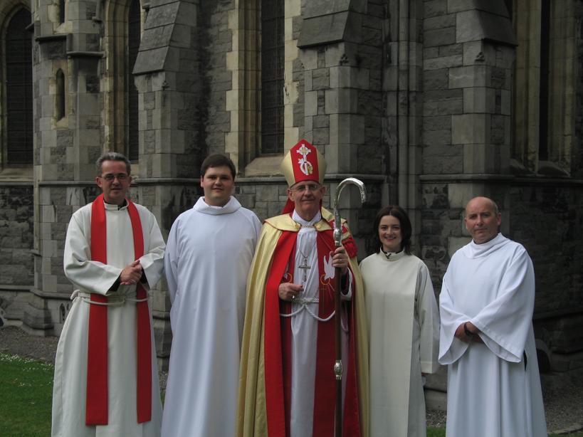 Stephen Farrell, Robert Lawson and Anne-Marie with ABP and Dean Dunne before their ordination as Deacons last year (2008)